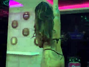 hey wanna watch my sensual pole dance in the liberal bar?