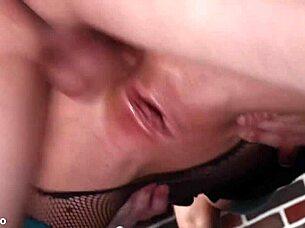 FLEXI BALLERINA LARA FROST ASS STRETCHED DEEP ANAL RIDE