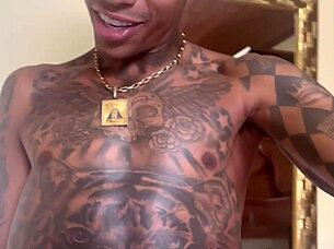 hey look at this sexy petite latina babe sucking outdoors publicly