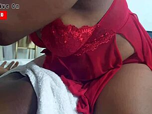 lucky guy massages ebony babe to wet pussy happy ending