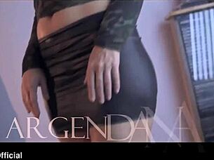 Oiled ass gaped extreme with fist and toys 😩