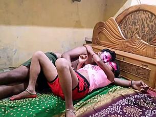 desi big cock fucks indian wet pussy