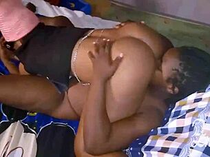 chubby lesbians lick big asses pussies orgasm homemade fun