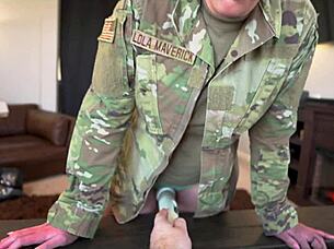 Horny military milf Lola Maverick craves assfucking home from deployment in uniform