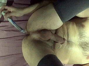 i'm obsessed with this hot hairy straight guy's body