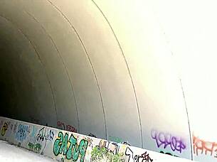 Big Saggy Tits Cougar Seduces Fat Cock Boy For Risky Outdoor Pound!