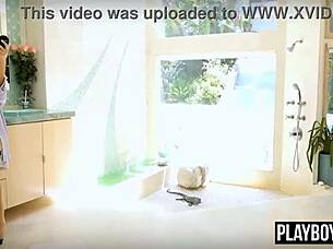 hey this pretty black milf model strips her curves so teasingly