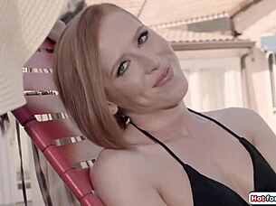 hey tgirls, wanna bareback fuck this squirting shemale masseuse?