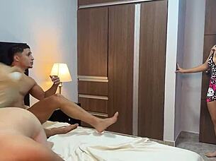 Busty colombian wife seduces friend's husband for bisexual threesome 😈🍑💦