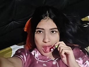 hot latina mature wakes up horny for solo pussy rub