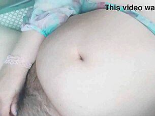 why's ginger paris using ring pop pleasure?