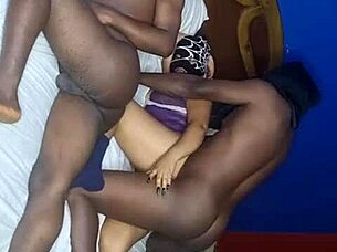 me and my friend pound her dripping wet pussy till we both cum quick