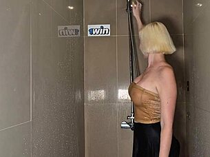 Blonde Hauls Sexy Wet Clothes In Steamy Shower Try-On