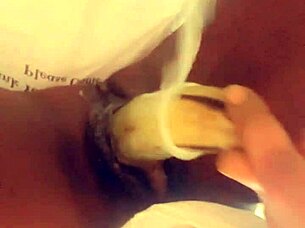 Veggie play turns into wild anal and pussy stuffing fun