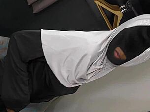 African Muslim wife Afrodita Kweme takes monster BBC creampie in bedroom