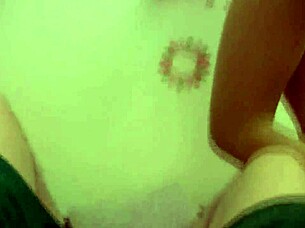 jenny welch: tear my yellow pantyhose fuck wet pussy now