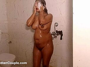 Indian college babe, wanna see my nude shower dance?