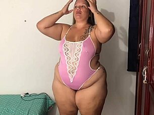 Milf roughly fucks tight pussy doggystyle in bedroom