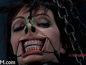 I Worship Her Feet in Brutal Painful BDSM Session