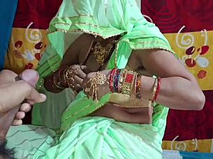 Baby how do you dirty talk so wild before seal breaks completely?