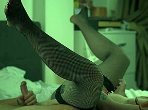 Curvy redhead sneaks bed new years ride daddy cock tight pussy