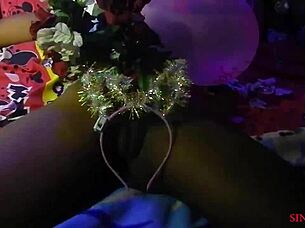 surprised ex with wet pussy christmas fuck gift 🎁