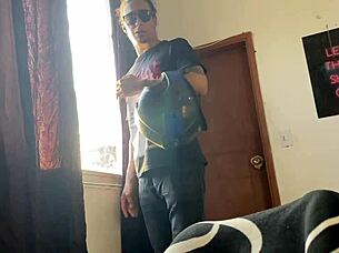 catch girlfriend masturbating then she rides my cock sloppy in dorm!