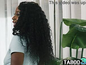 Lesbian ebony milf mocha menage massages asian bbw babe tomie tang oral licking!