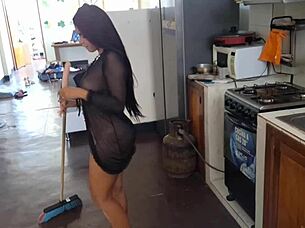 Leaked Mexican Influencer Fingers Dripping Pussy with Broom