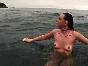 alice kink strips micro bikini at crowded beach flashing everything 😏🏖️