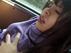 babe deepthroats fat cock in backseat ride