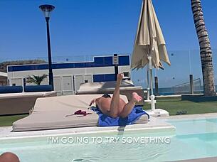 Spy on Resort Tourist's Perfect Big Ass? Room Fuck Temptation!