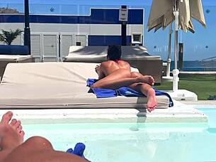 Spy on Resort Tourist's Perfect Big Ass? Room Fuck Temptation!