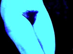 hey remember those vintage erotic art pieces with hairy beavers and retro vibes