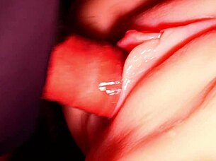 this sexy shaved pussy fuck doll didn't last long 😩🍆