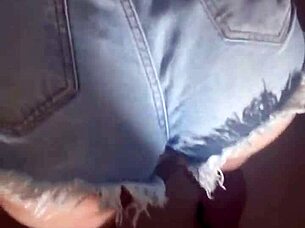 Quick Jeans Fuck Petite Curvy Wife Ass Shake