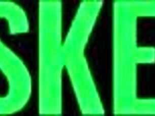 Bikini shoplifter pounded hard by furious guard