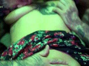 A safada takes two cocks full vid on xvideosred! 🔥🍆💦
