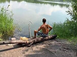 Teen bride seduces fisherman for lakeside fuck
