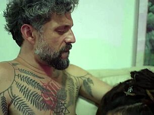 A safada takes two cocks full vid on xvideosred! 🔥🍆💦
