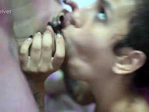 A safada takes two cocks full vid on xvideosred! 🔥🍆💦
