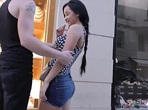 Trading ring for wild public sex with czech pickup