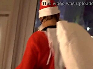 Big dick Santa wrecks Evie Olson's tight pussy outdoors 🎅🍆