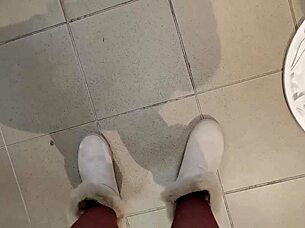 Italian woman flashes ass and bushy pussy in store changing room