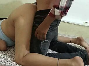 Desi big ass indian girl craves bbc boyfriend's xxx pounding