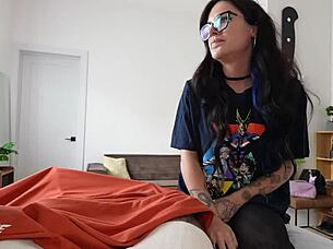 Sharing bed with big titty goth sluts effy & natasha!