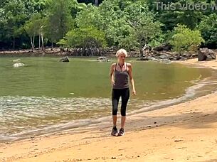 oops beach handjob turns into wild outdoor cum