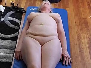 mature milf's wet pussy yoga perfect jerkoff material today