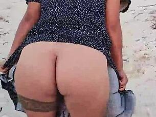 Watch Me Flash Tits And Ass On Mexican Beach!