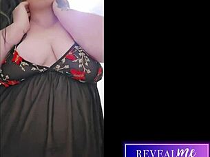 reveal me curvy babe's dildo vibrator oral compilation